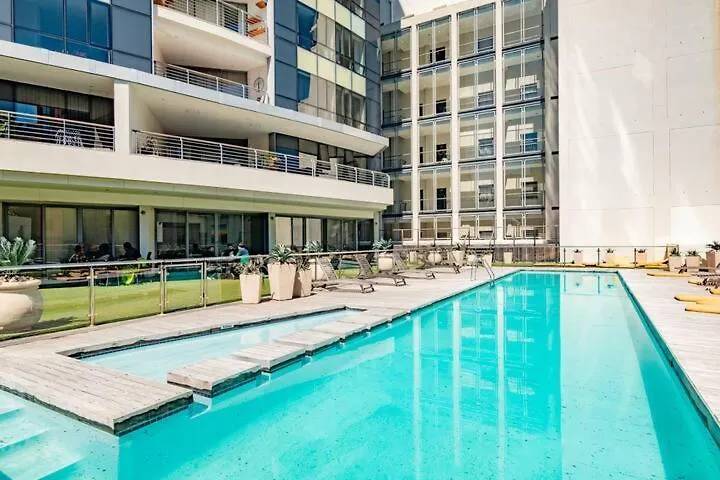 Modern Apartment In Wale Street Cape Town