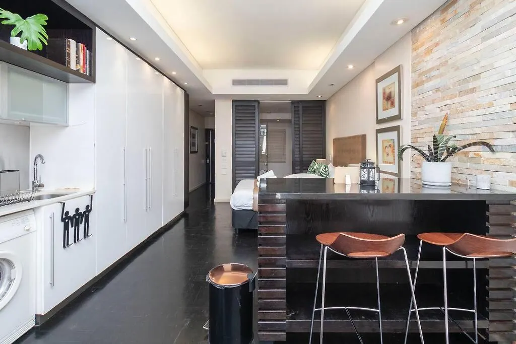 Modern Apartment In Wale Street ケープタウン 0*,  南アフリカ